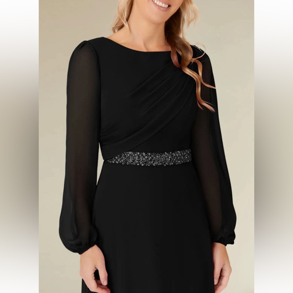 BLACK FORMAL DRESS - Picture 6 of 9